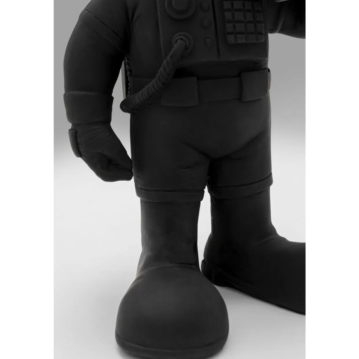 KARE Design Deko & Geschenkartikel | Deko Figur Welcome Astronaut Schwarz 27Cm