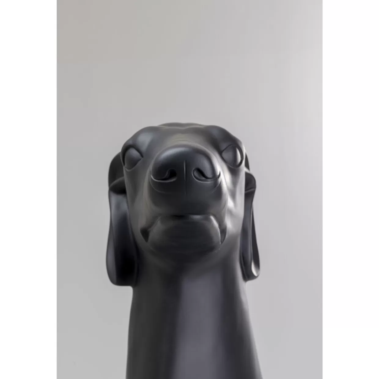 KARE Design Deko & Geschenkartikel | Skulptur Greyhound Oskar Schwarz 180Cm